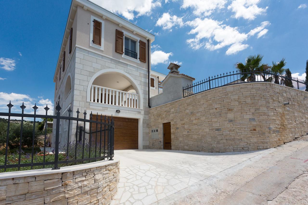Villa Elena Sevid Kültér fotó