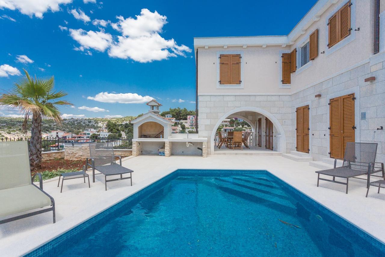 Villa Elena Sevid Kültér fotó